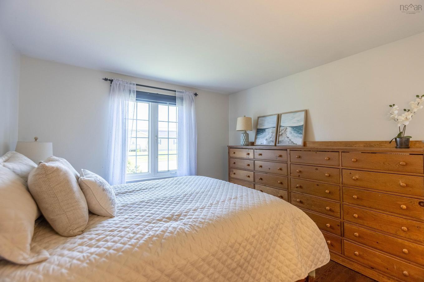 75 Willow Street, Amherst, NS - Indoor Photo Showing Bedroom