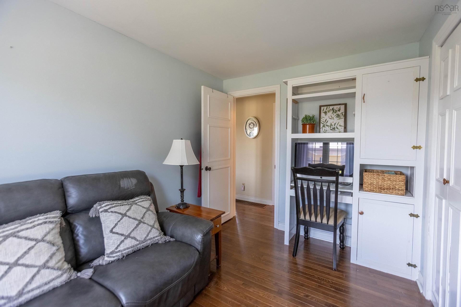 75 Willow Street, Amherst, NS - Indoor