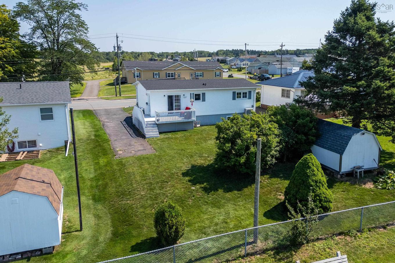 75 Willow Street, Amherst, NS - Outdoor