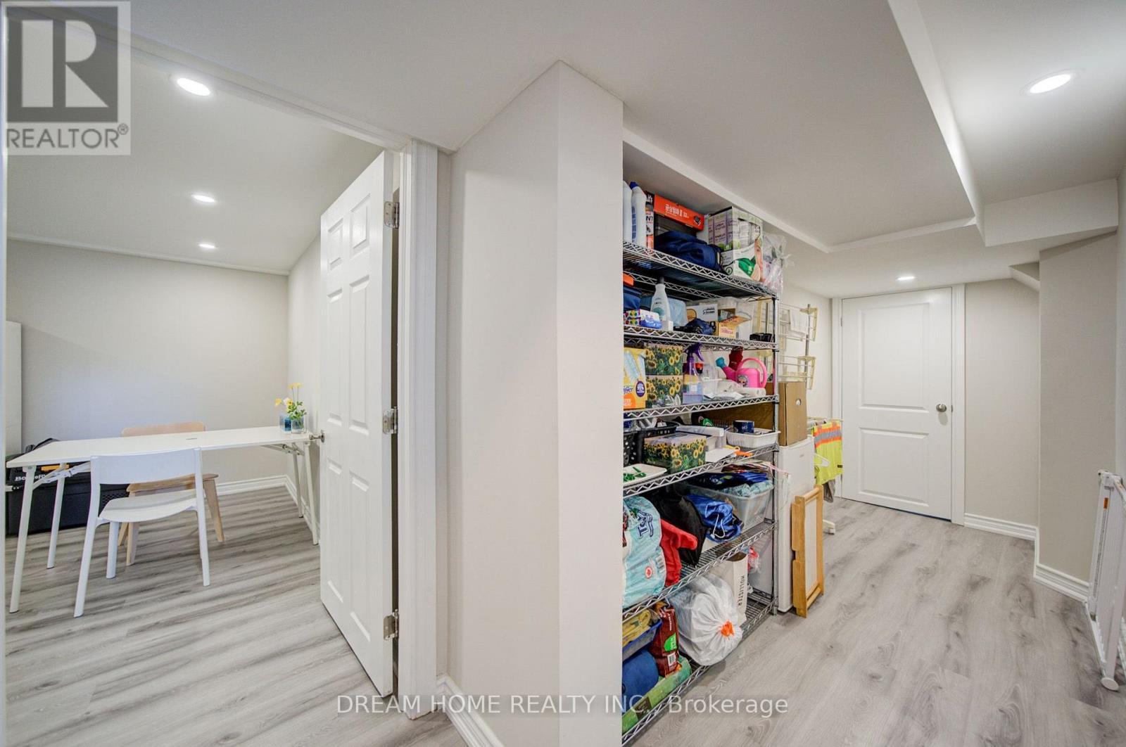 1323 Shamir Crescent, Mississauga, ON - Indoor Photo Showing Other Room