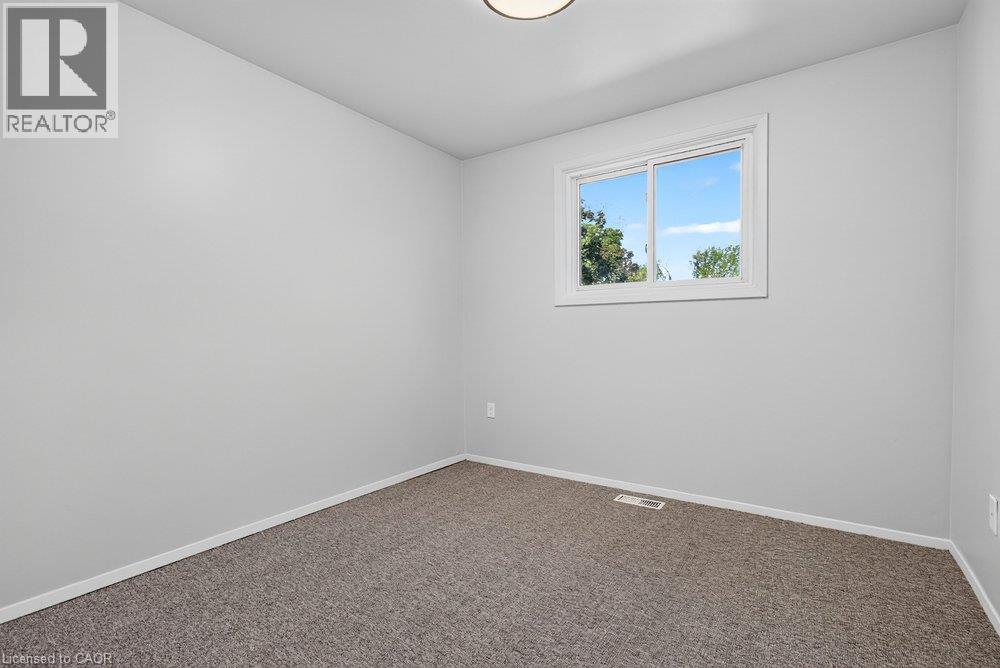 100 Quigley Road Unit# 85, Hamilton, ON - Indoor Photo Showing Other Room