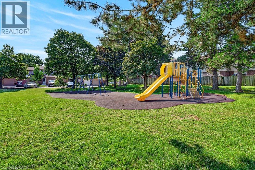 100 Quigley Road Unit# 85, Hamilton, ON - Outdoor
