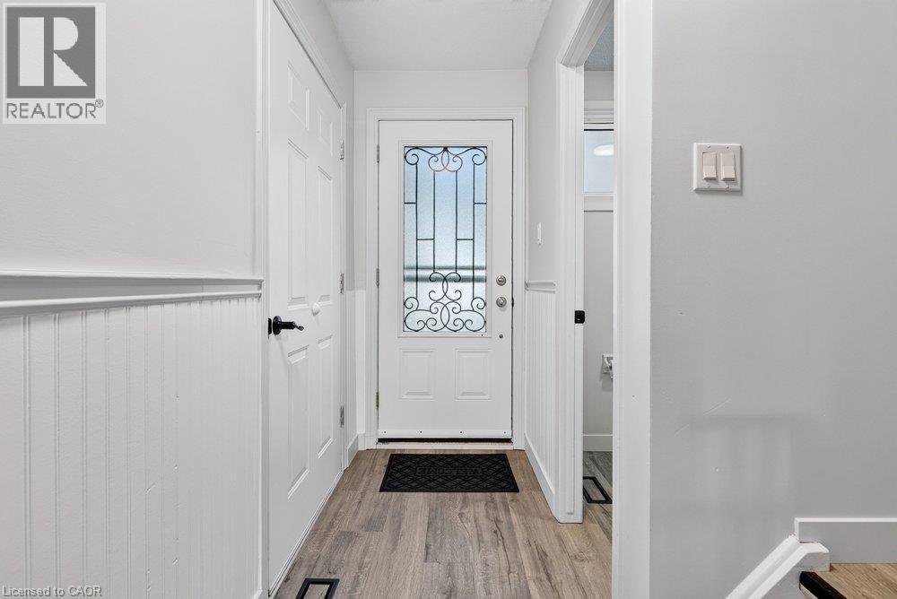 100 Quigley Road Unit# 85, Hamilton, ON - Indoor Photo Showing Other Room