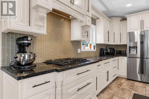 847 West 5Th Street, Hamilton, ON - Indoor Photo Showing Kitchen With Upgraded Kitchen