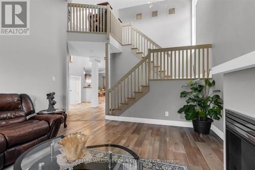 847 West 5Th Street, Hamilton, ON - Indoor