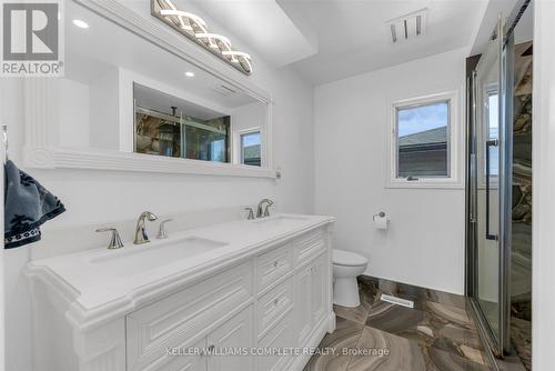 Full Bathroom - 847 West 5Th Street, Hamilton, ON - Indoor Photo Showing Bathroom