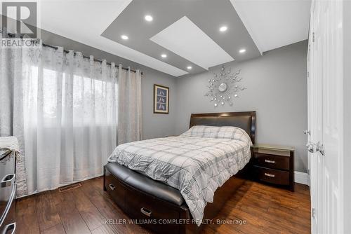Bedroom - 847 West 5Th Street, Hamilton, ON - Indoor Photo Showing Bedroom