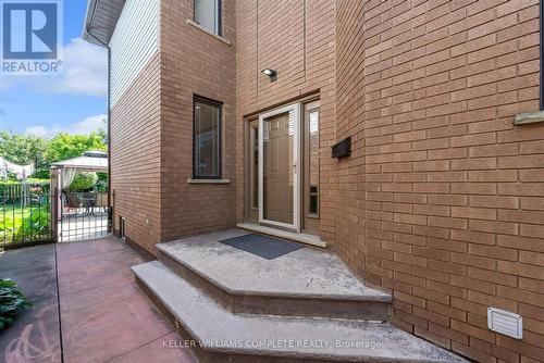 Main Entrance - 847 West 5Th Street, Hamilton, ON - Outdoor With Exterior