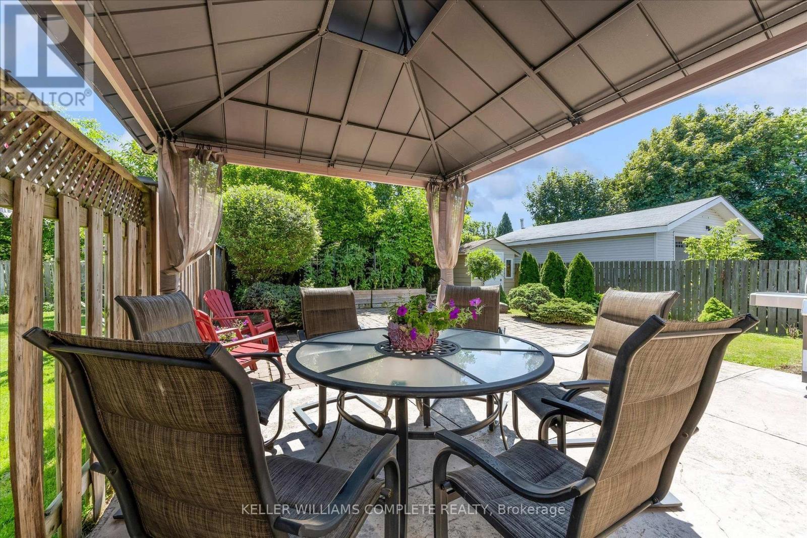847 West 5Th Street, Hamilton, ON - Outdoor With Deck Patio Veranda With Exterior