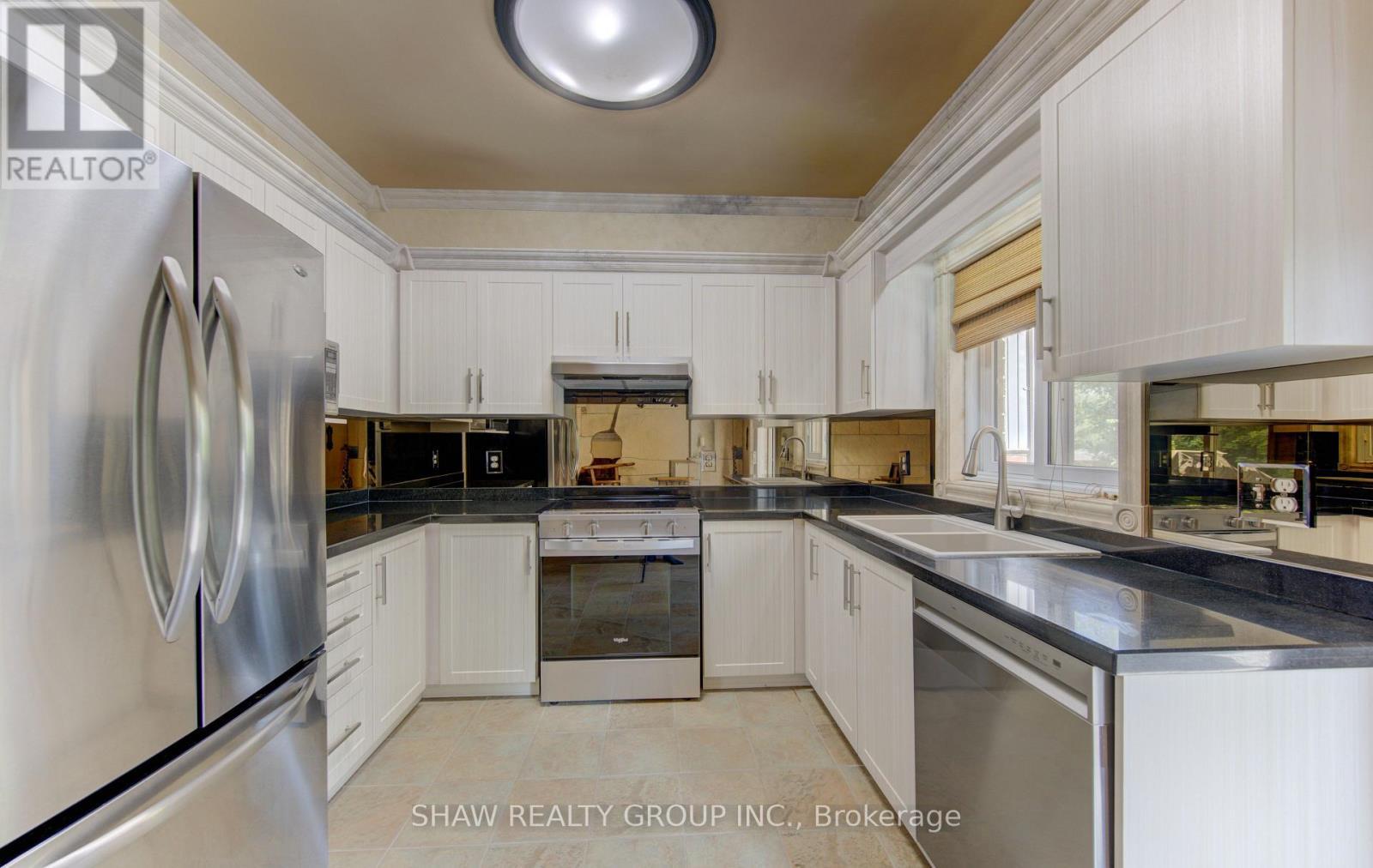 74 Forest Edge Trail, Kitchener, ON - Indoor Photo Showing Kitchen With Double Sink