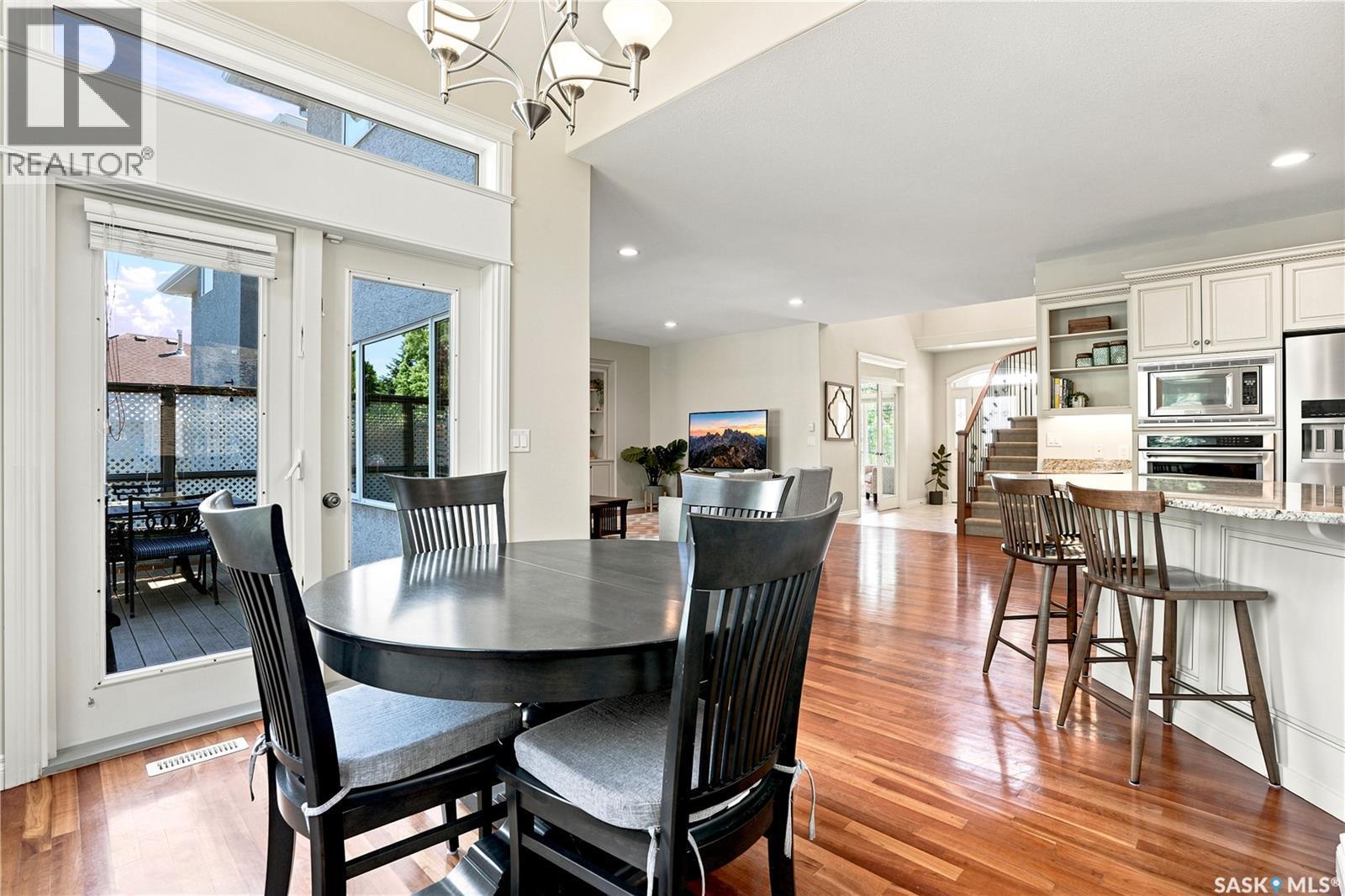 718 Brookhurst Lane, Saskatoon, SK - Indoor Photo Showing Dining Room