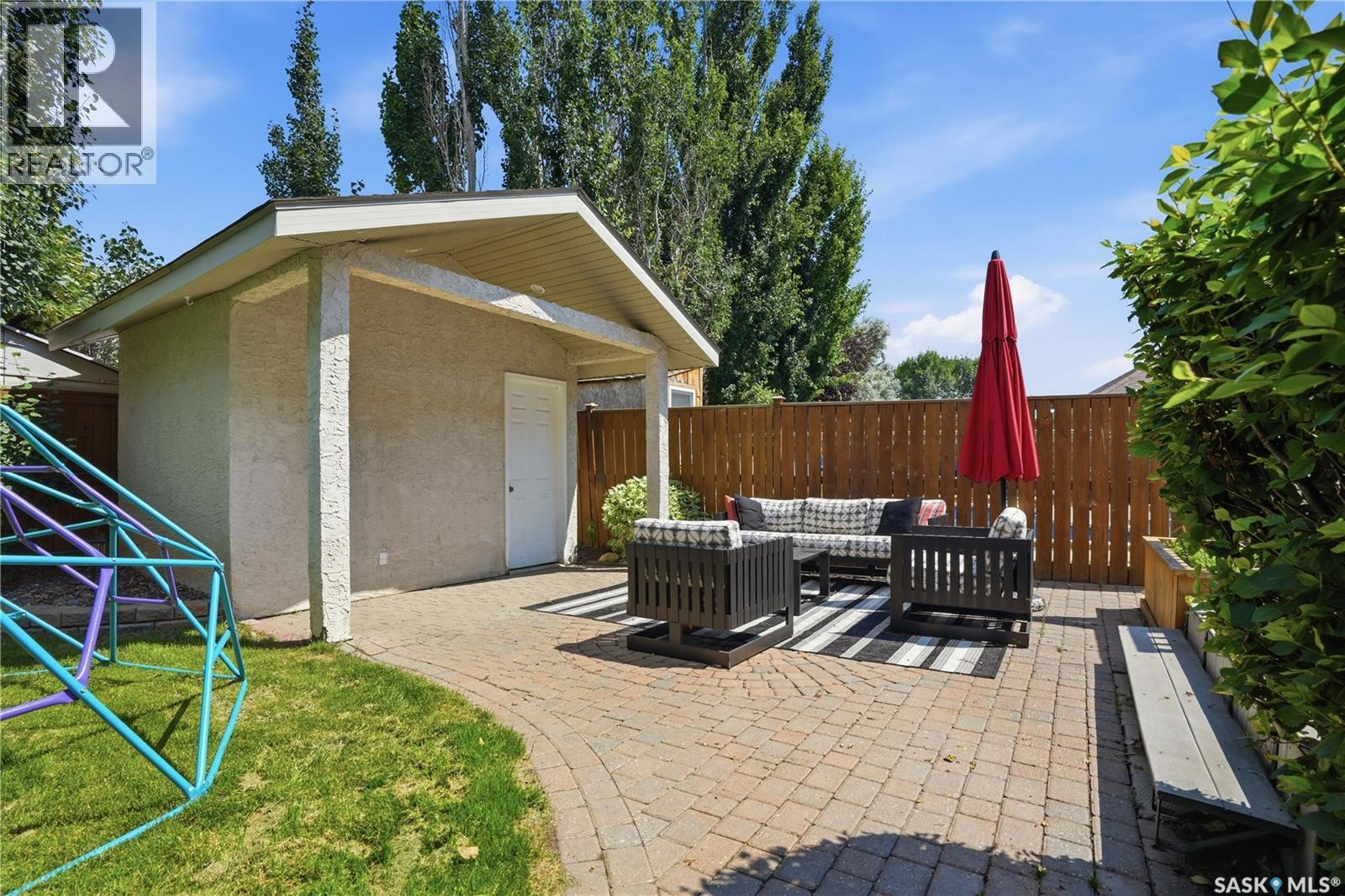 718 Brookhurst Lane, Saskatoon, SK - Outdoor With Exterior