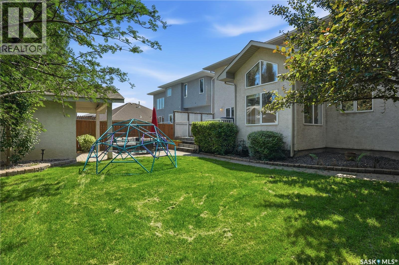 718 Brookhurst Lane, Saskatoon, SK - Outdoor