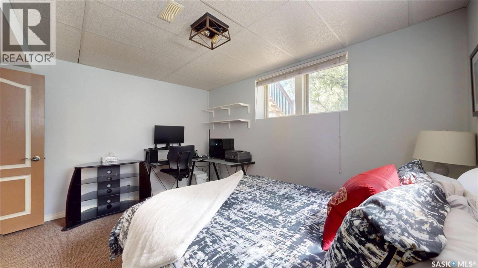 2700 Mcara Street, Regina, SK - Indoor Photo Showing Bedroom