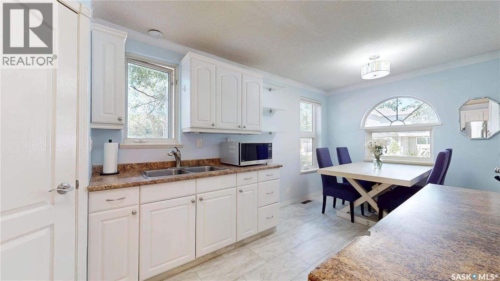 2700 Mcara Street, Regina, SK - Indoor