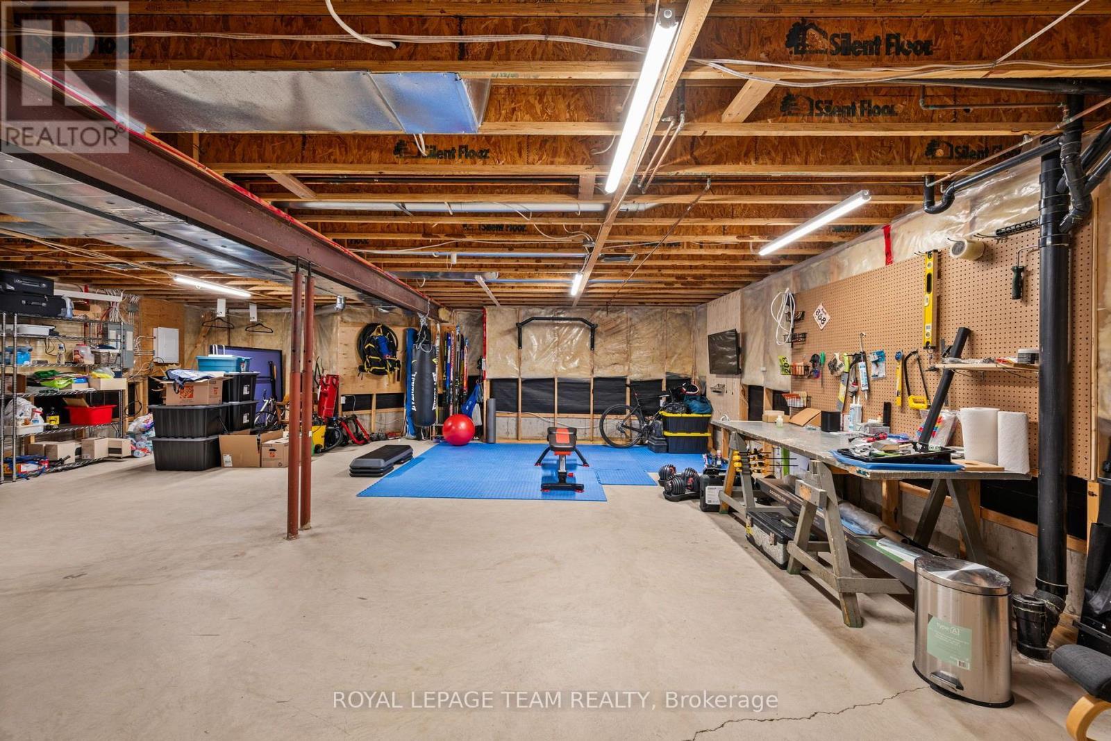 32 Trump Avenue, Ottawa, ON - Indoor Photo Showing Basement