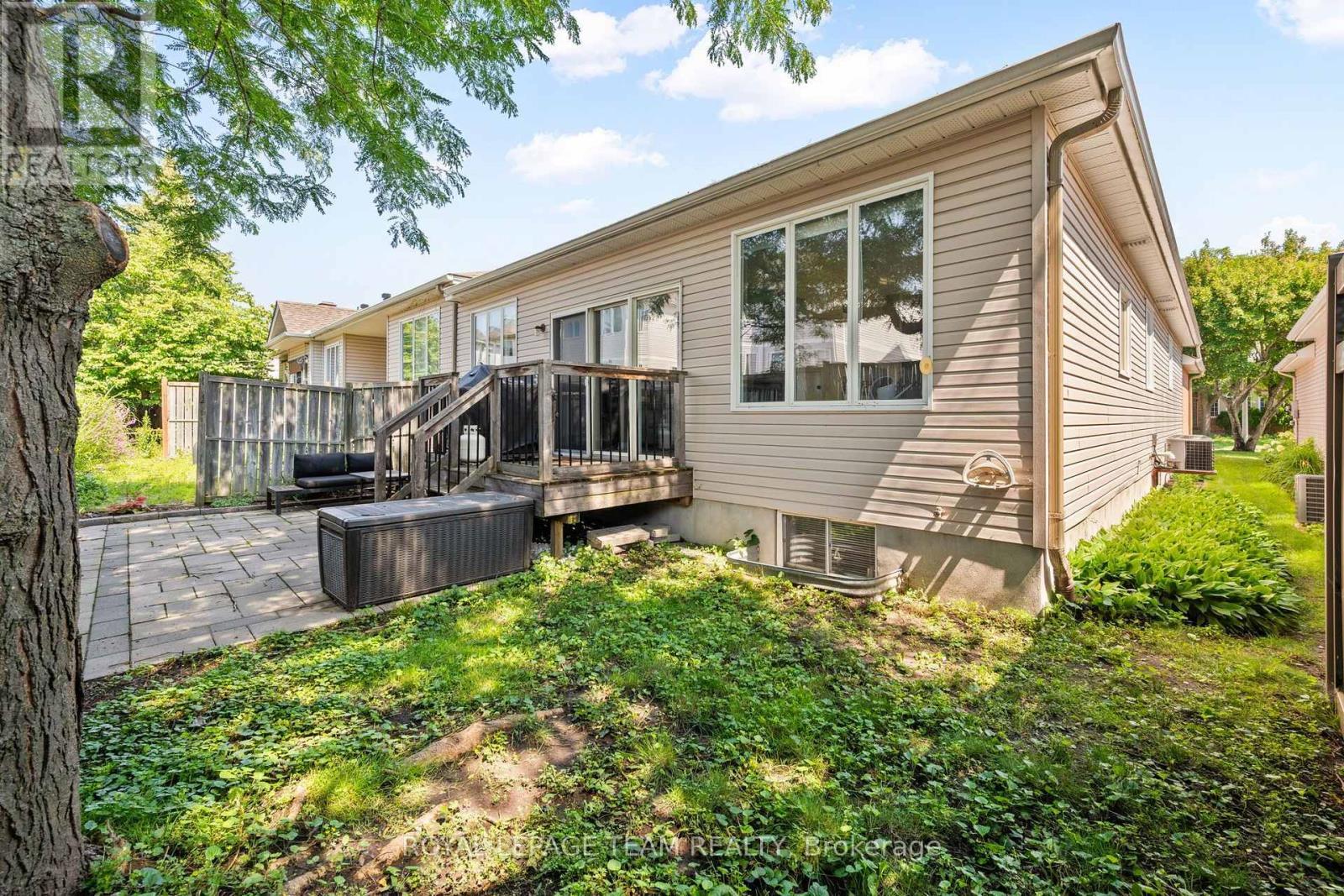 32 Trump Avenue, Ottawa, ON - Outdoor With Deck Patio Veranda