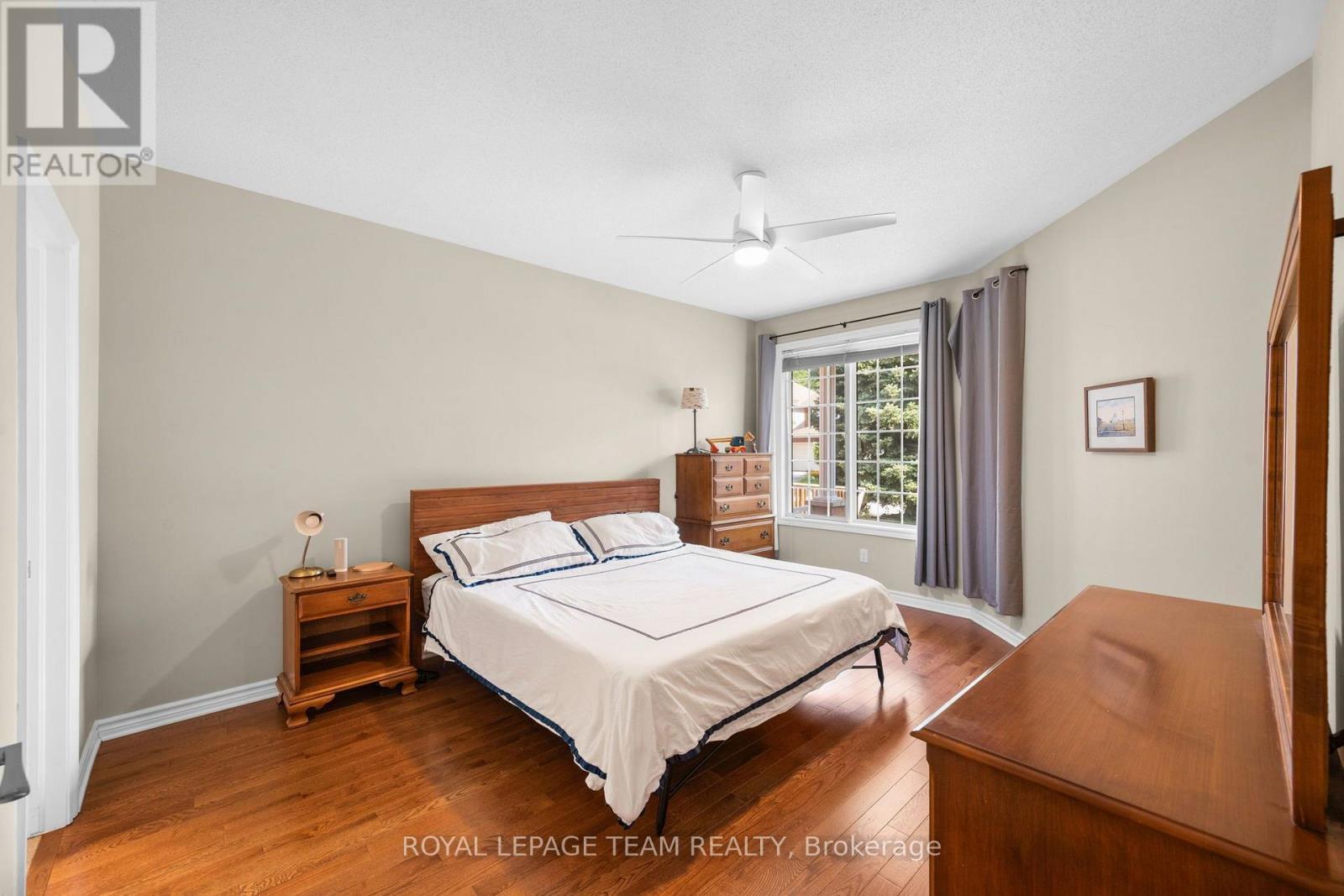 32 Trump Avenue, Ottawa, ON - Indoor Photo Showing Bedroom