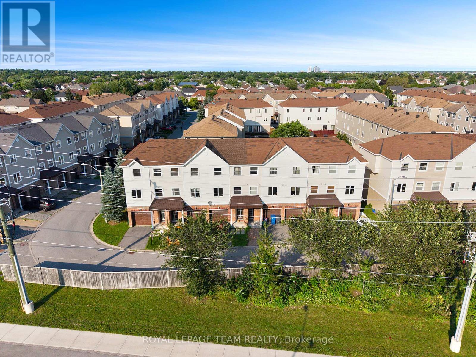566 Simran Private, Ottawa, ON - Outdoor