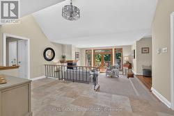Very Open & Bright! - 