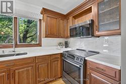 Tons of Counter Space - 
