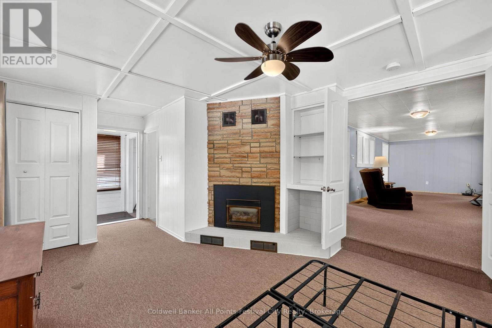 31 Salkeld Street, Central Huron (Goderich), ON - Indoor With Fireplace