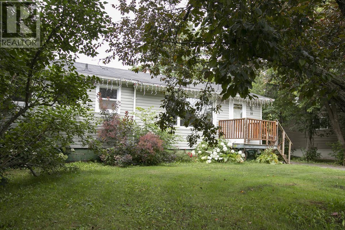 18 Eastern Ave, Sault Ste. Marie, ON - Outdoor