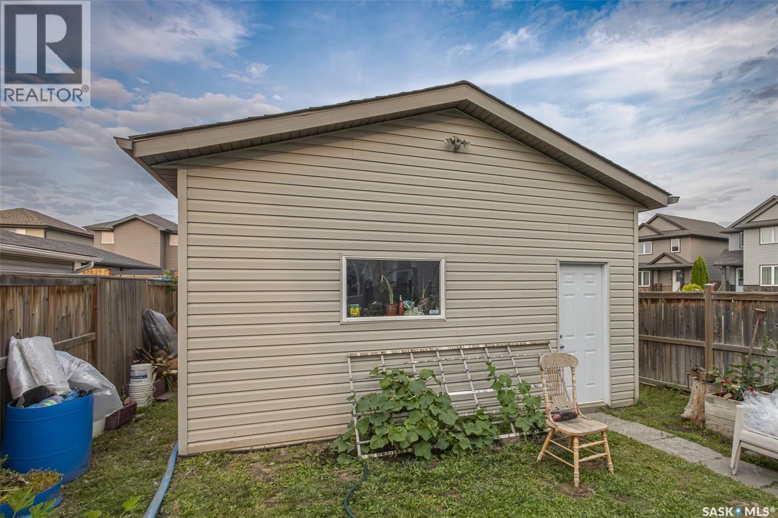 483 Coad Manor, Saskatoon, SK - Outdoor With Exterior