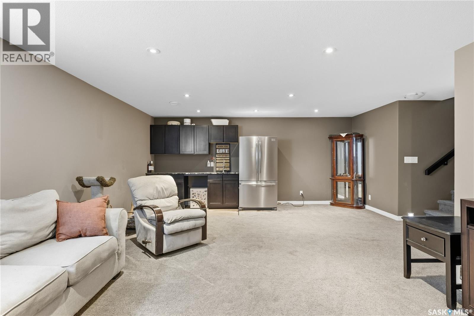 6024 Little Pine Loop, Regina, SK - Indoor