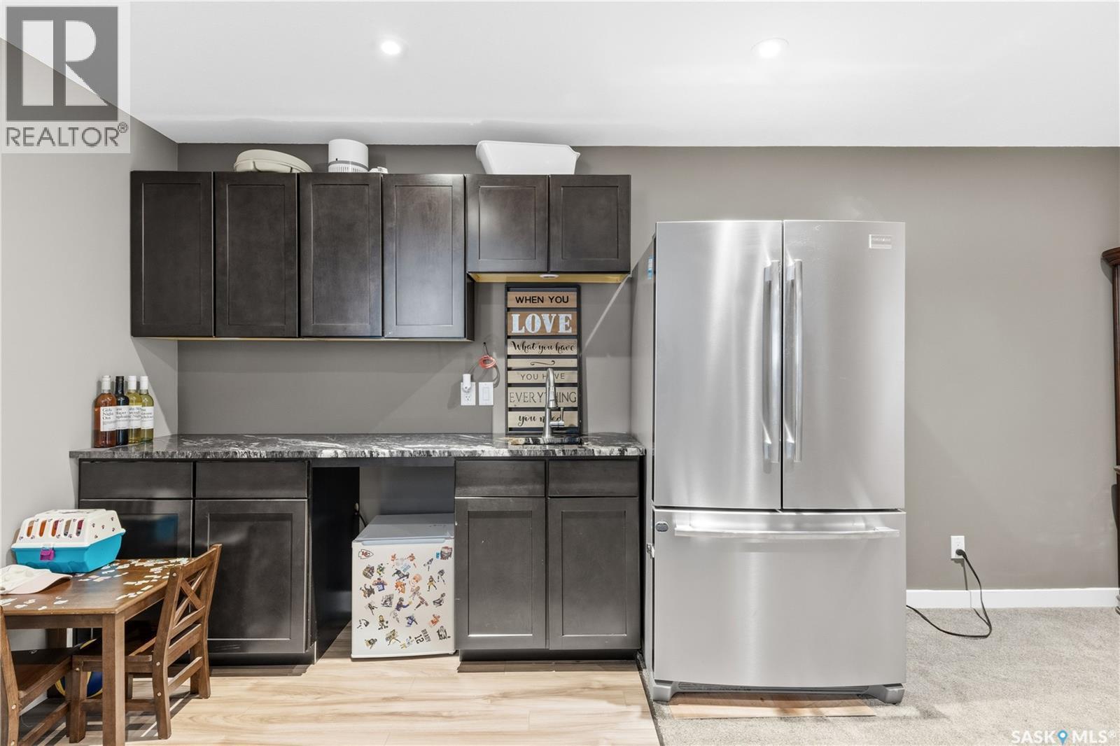 6024 Little Pine Loop, Regina, SK - Indoor