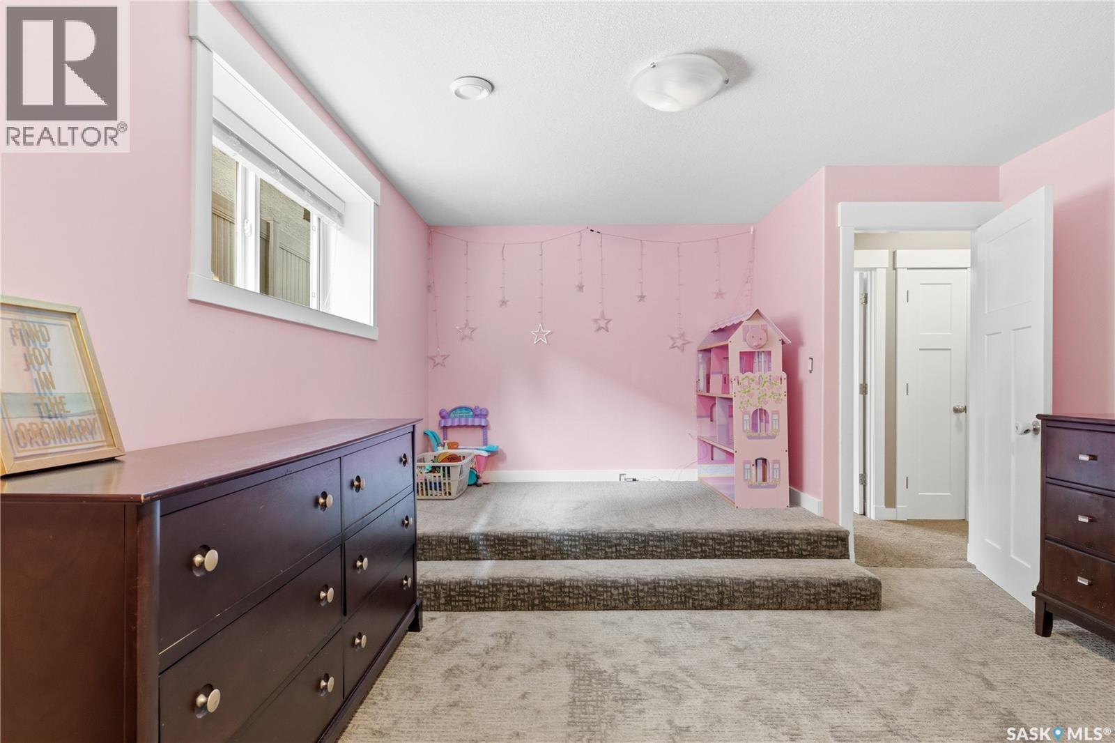 6024 Little Pine Loop, Regina, SK - Indoor