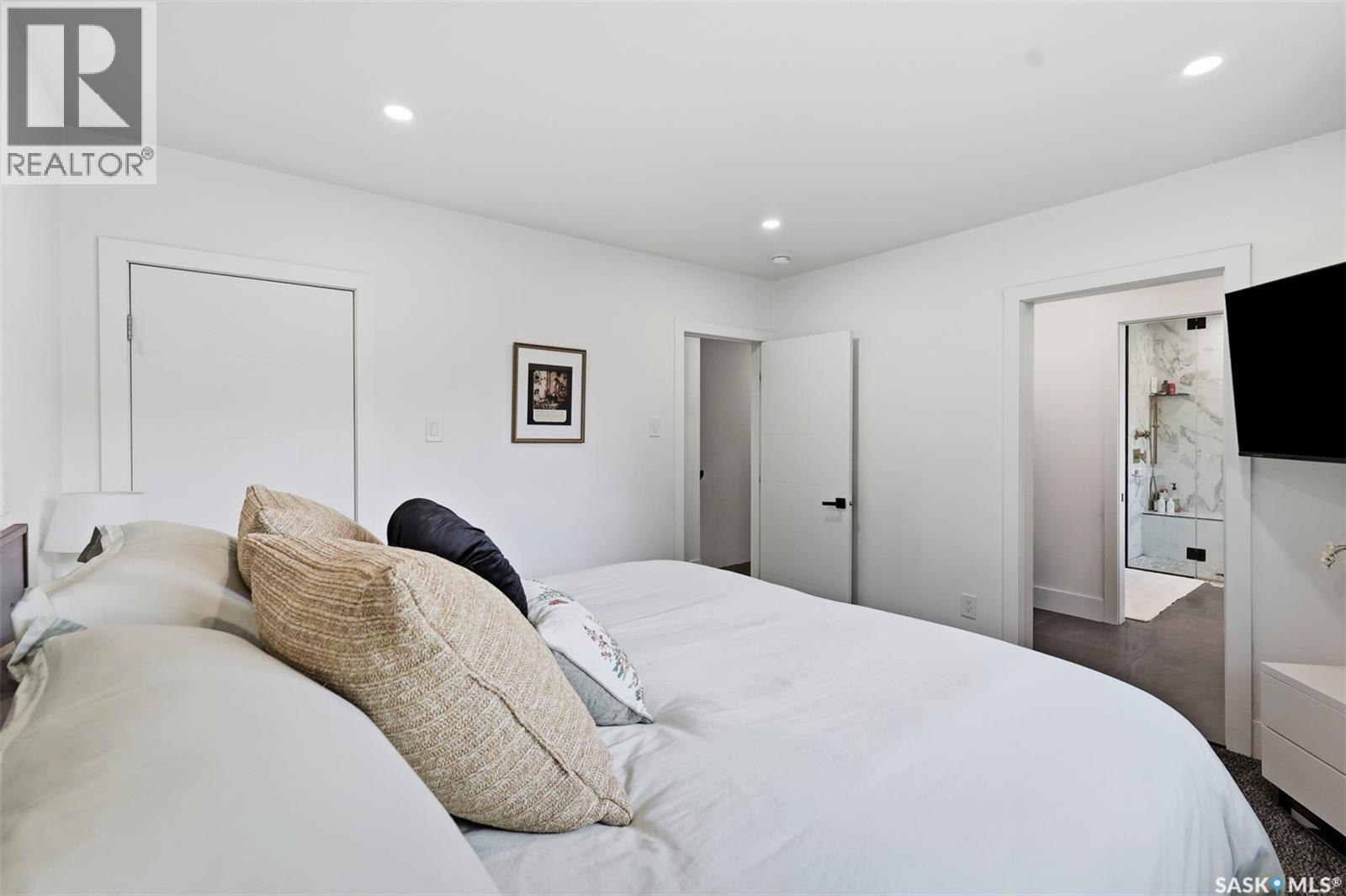 207 113Th Street W, Saskatoon, SK