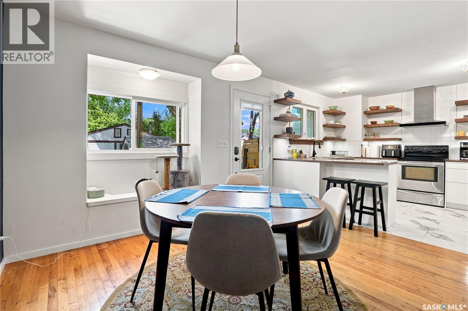 2848 Retallack Street, Regina, SK - Indoor Photo Showing Dining Room
