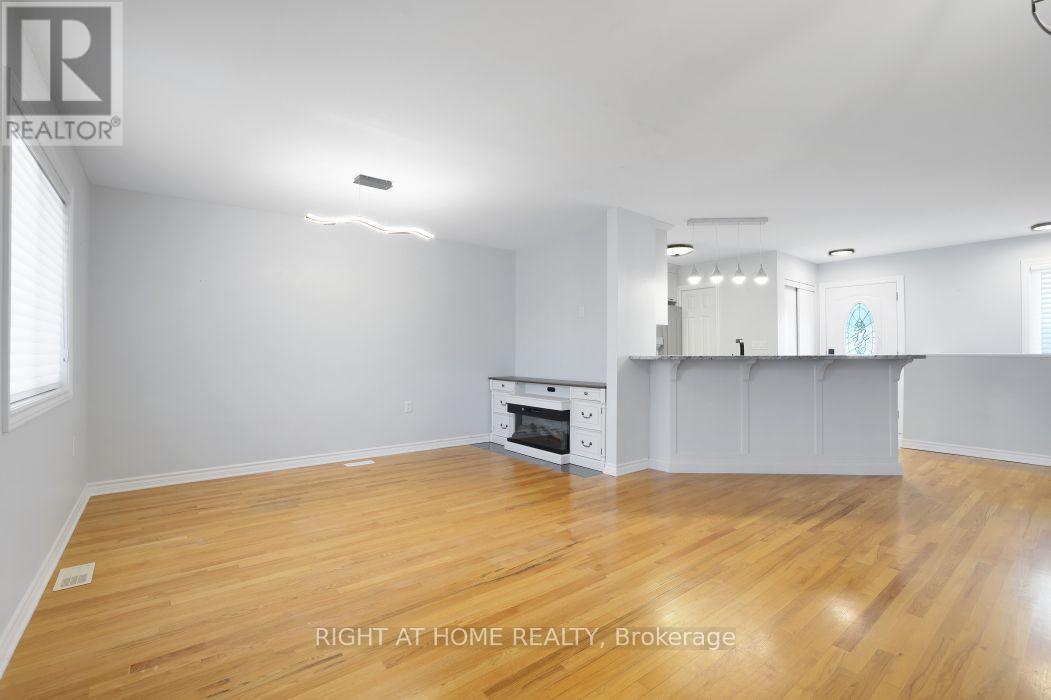 527 Pumpkin Patch Private, Ottawa, ON - Indoor