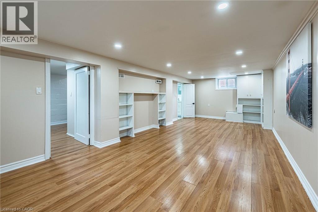 7 Putney Road, Toronto, ON - Indoor
