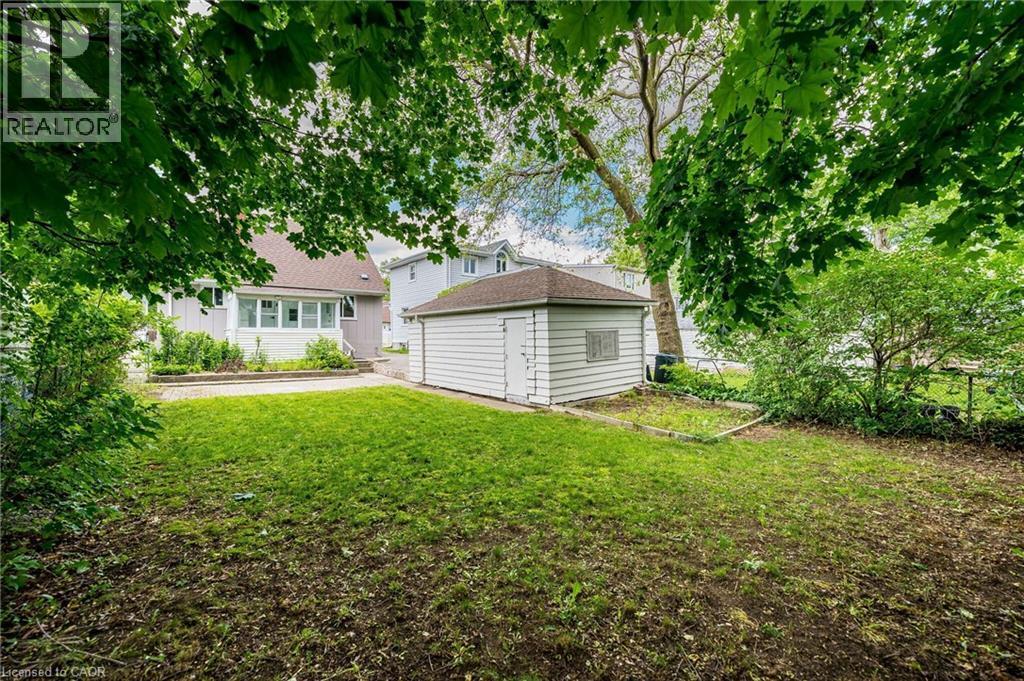 7 Putney Road, Toronto, ON - Outdoor