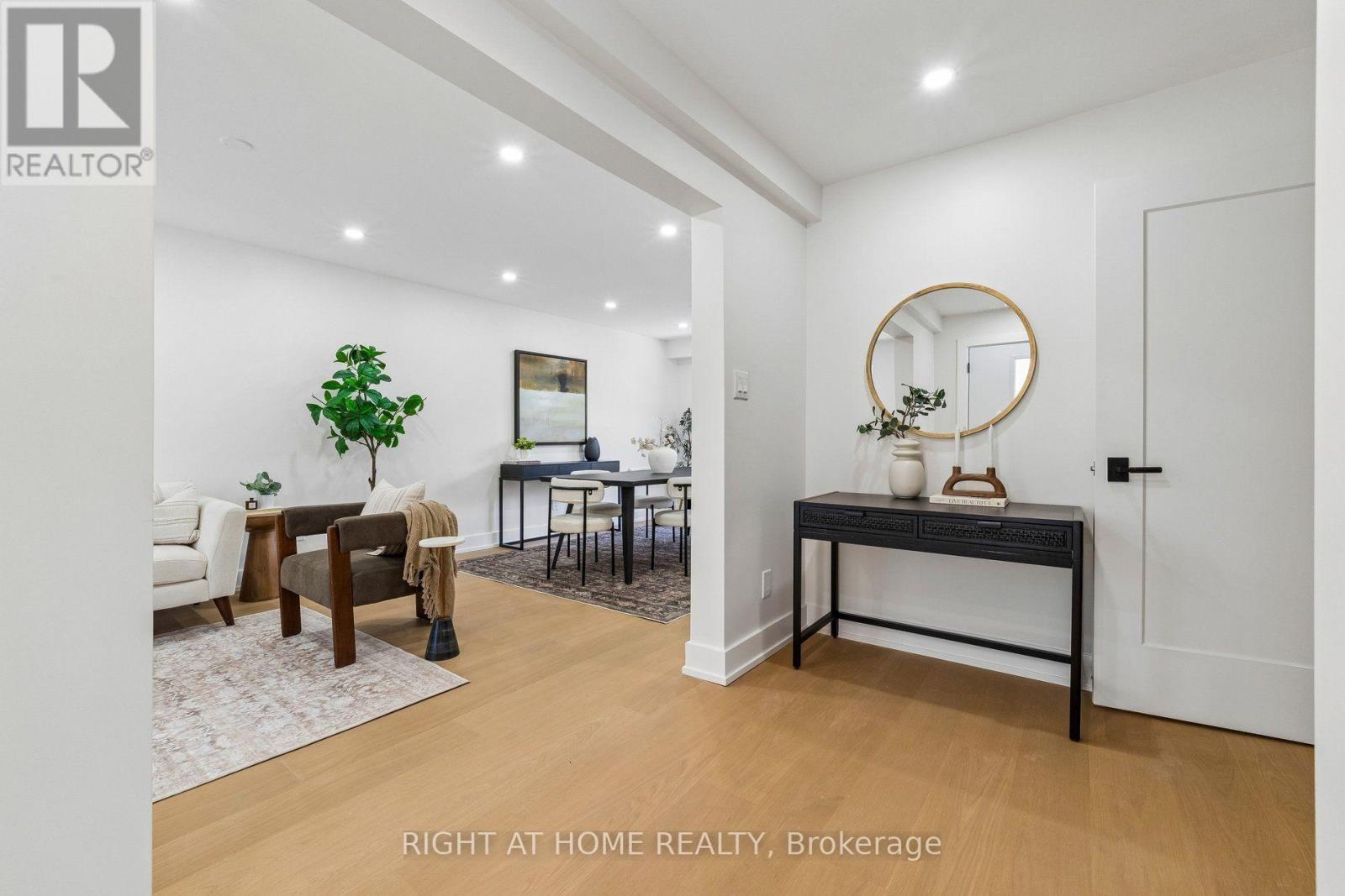 16 Ian Fleming Crescent, Whitby, ON - Indoor Photo Showing Other Room