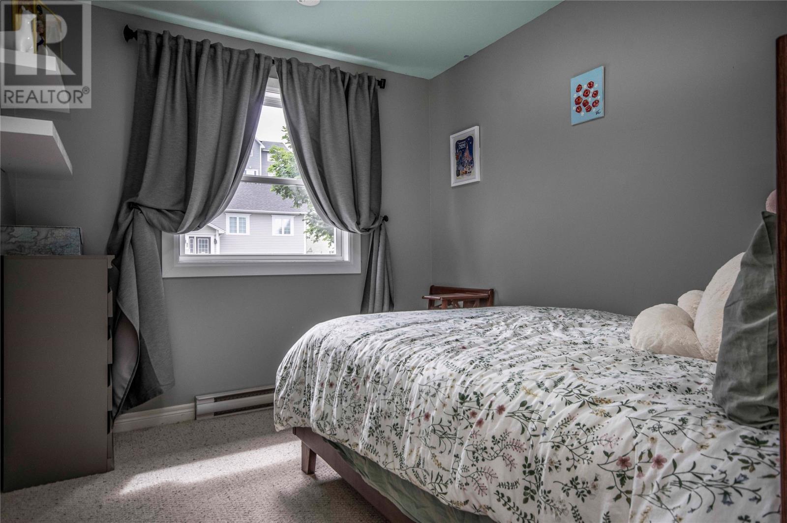 36 Dawsons Run, Conception Bay South, NL - Indoor Photo Showing Bedroom