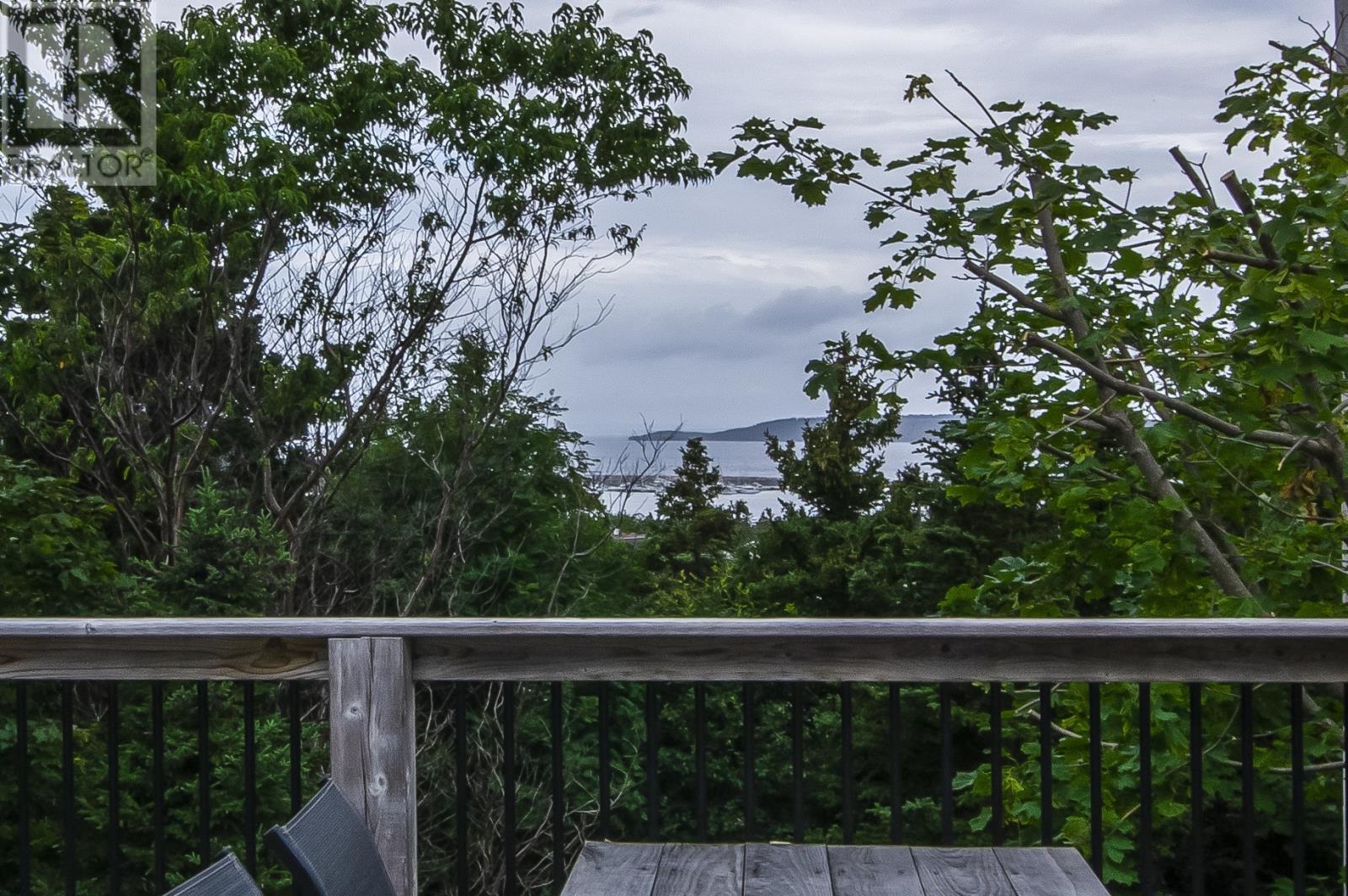36 Dawsons Run, Conception Bay South, NL - Outdoor