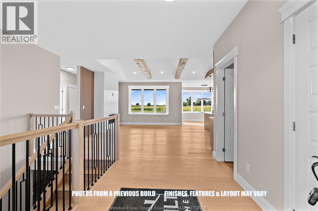 43 Bloomington Way, Chatham, ON - Indoor Photo Showing Other Room