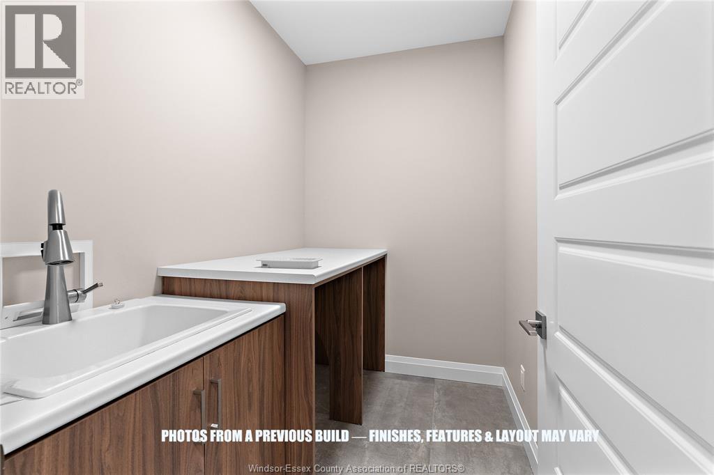 43 Bloomington Way, Chatham, ON - Indoor