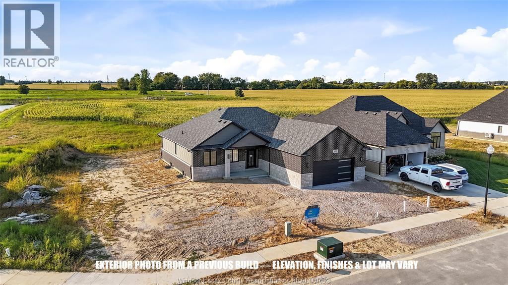 43 Bloomington Way, Chatham, ON - Outdoor
