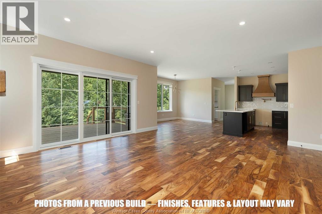 120 Bloomington Way, Chatham, ON - Indoor