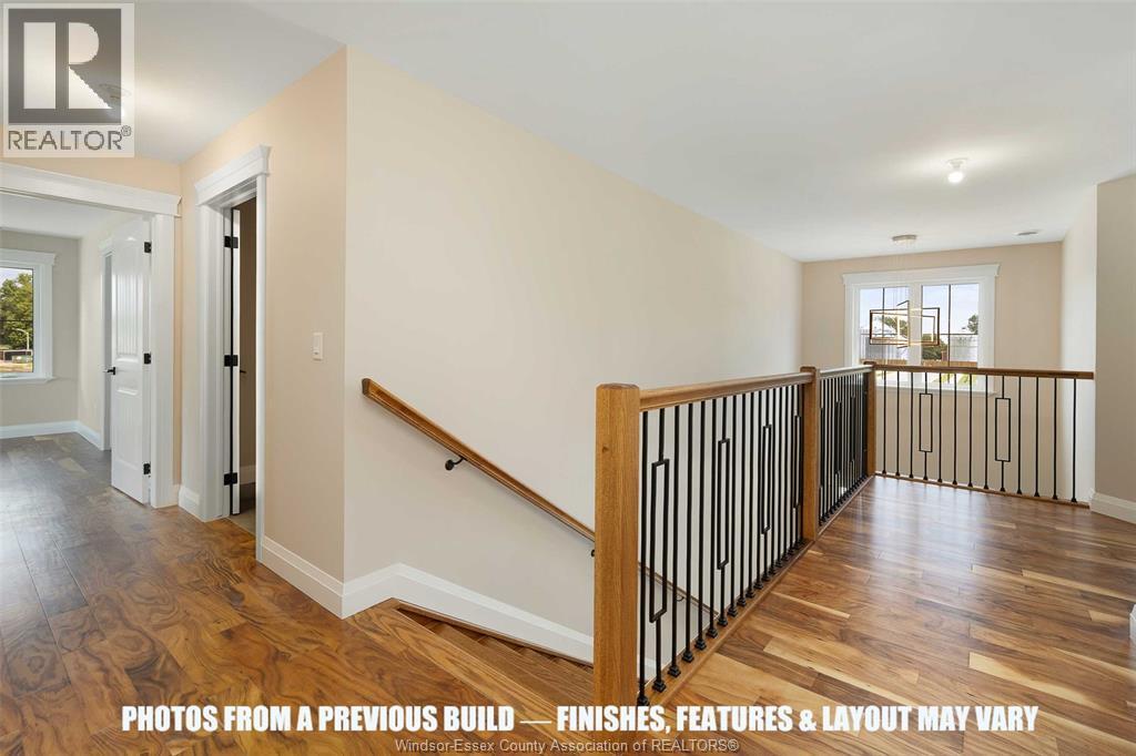 120 Bloomington Way, Chatham, ON - Indoor Photo Showing Other Room