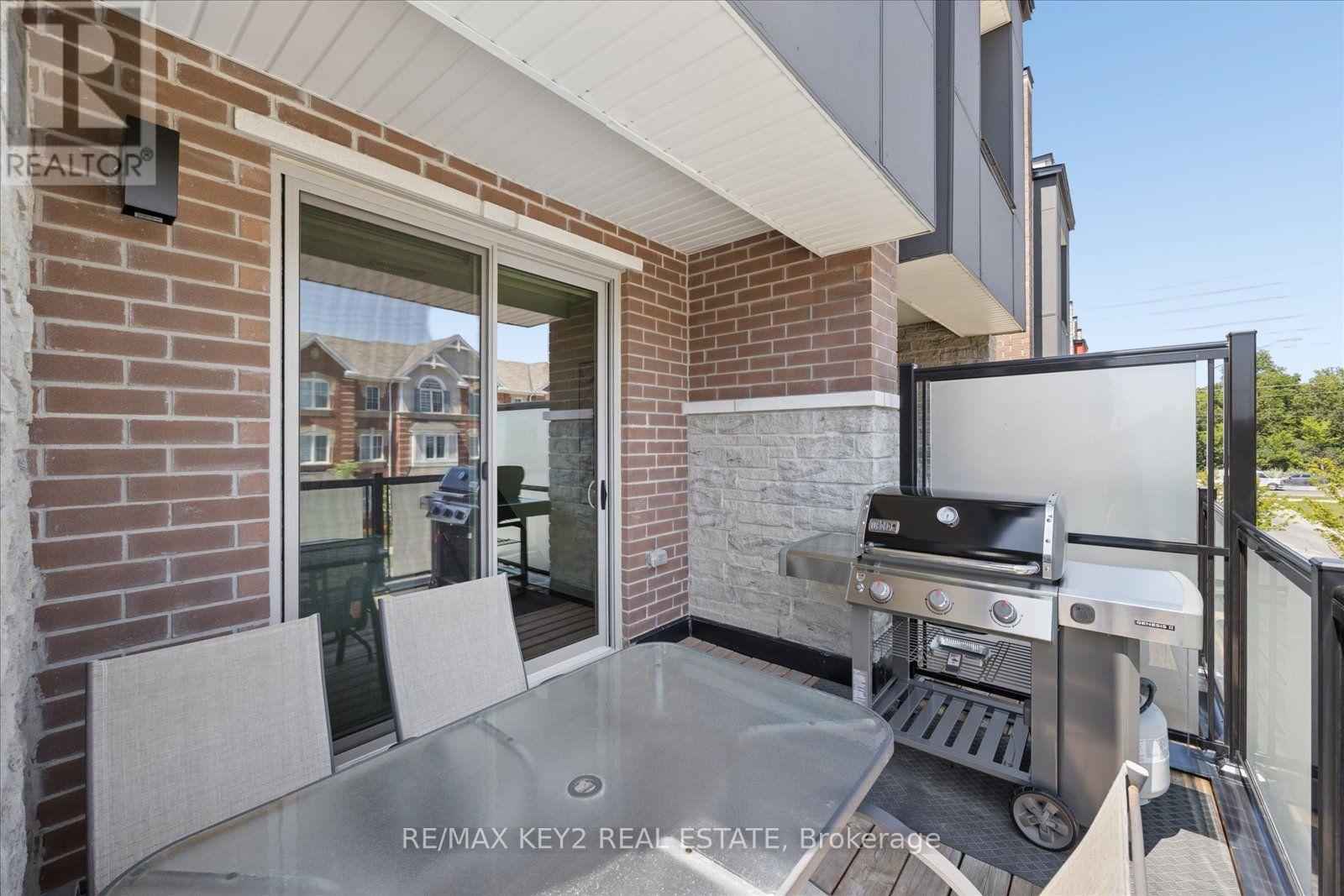 304 - 1034 Reflection Place, Pickering, ON - Outdoor