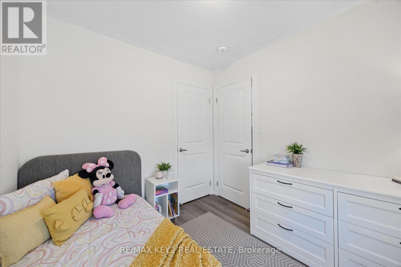 304 - 1034 Reflection Place, Pickering, ON - Indoor Photo Showing Bedroom