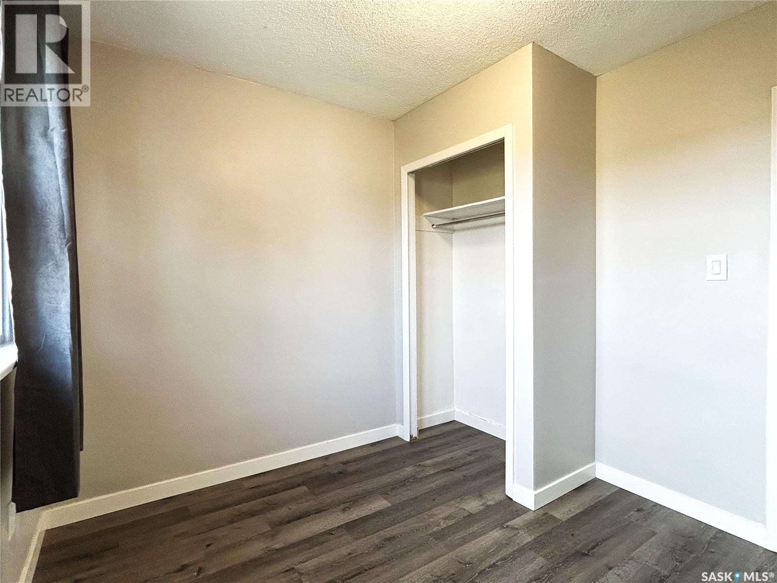 317 108Th Street W, Saskatoon, SK - Indoor Photo Showing Other Room