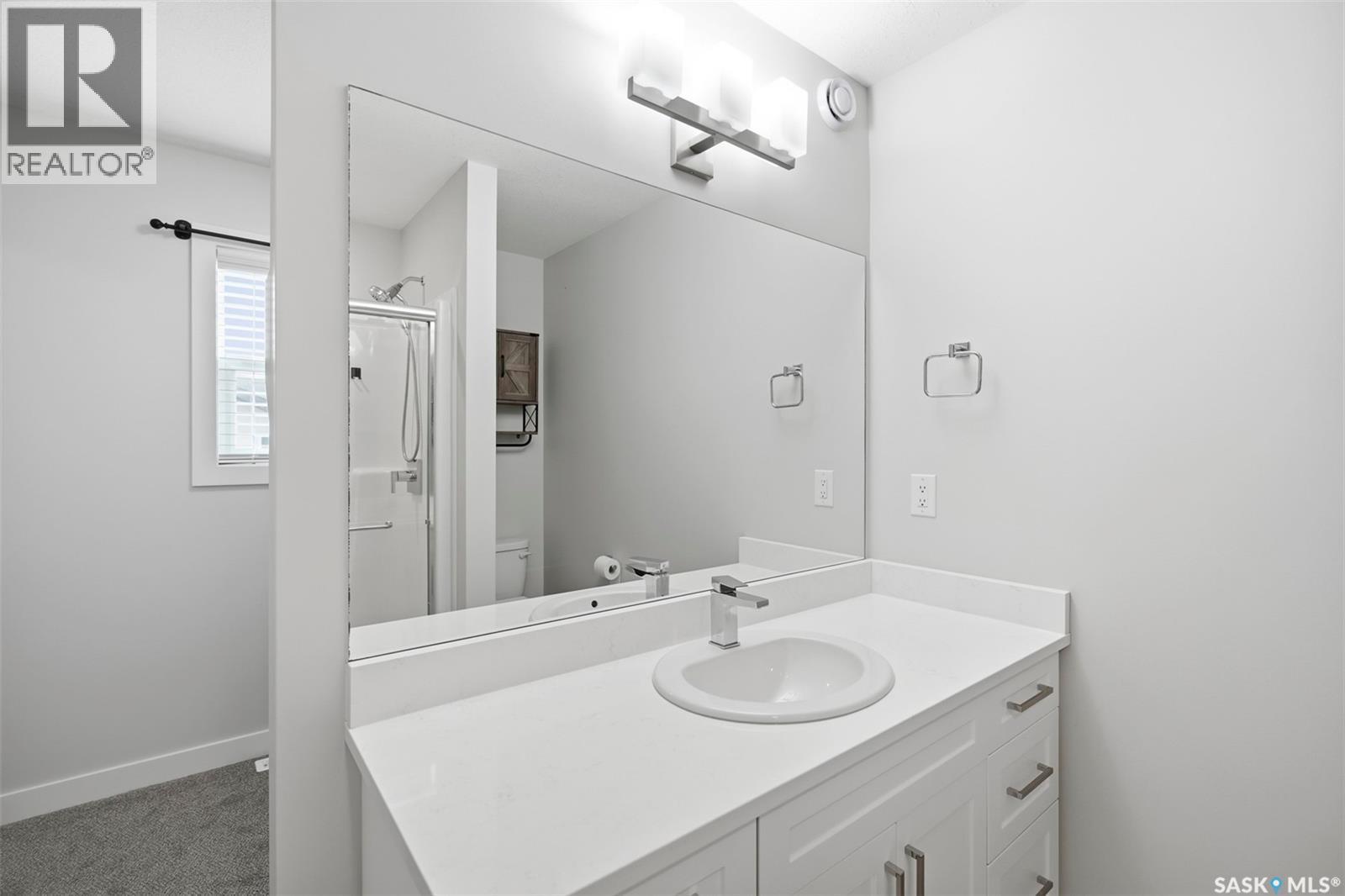 26 619 Evergreen Boulevard, Saskatoon, SK - Indoor Photo Showing Bathroom