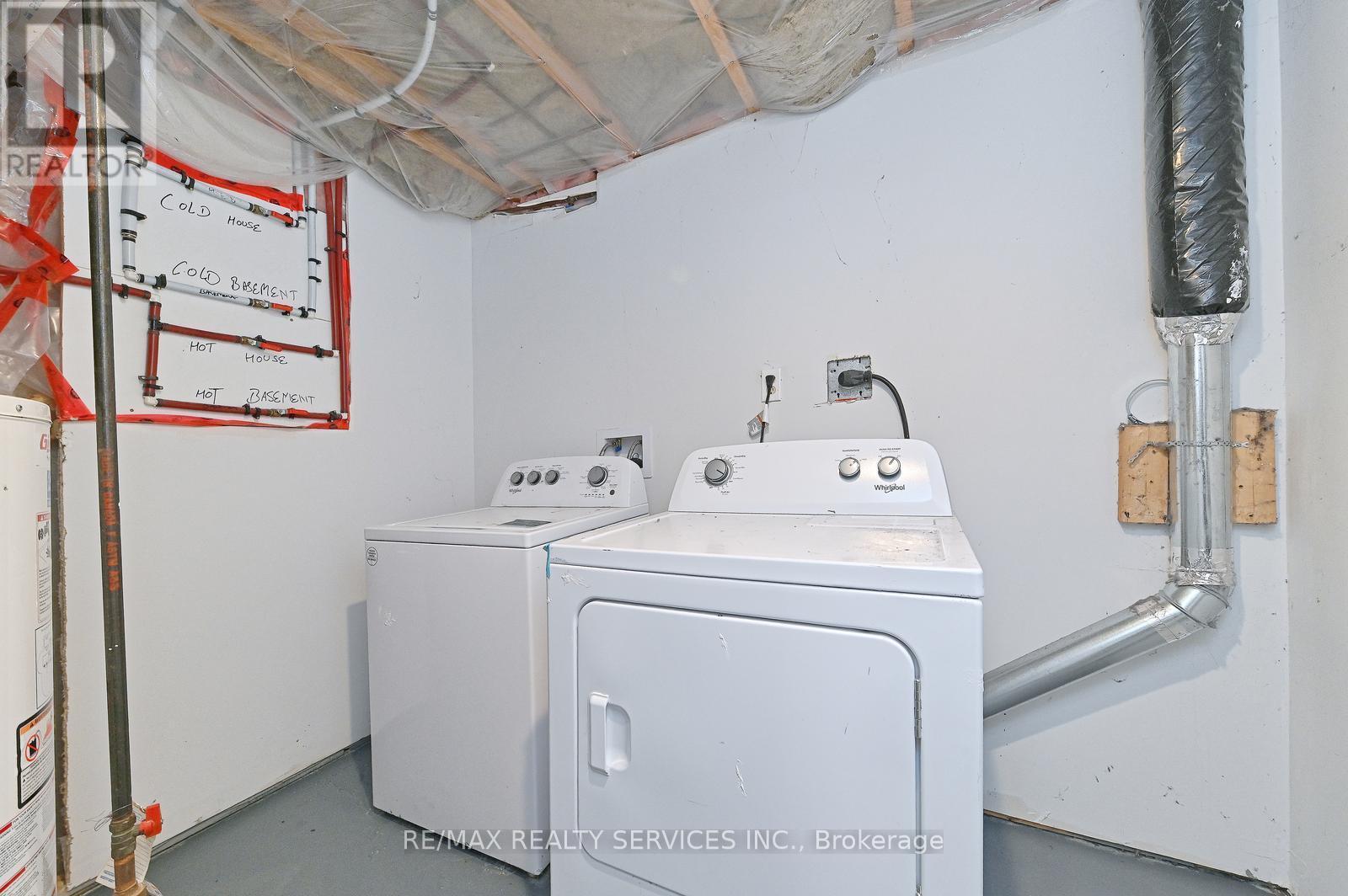 56 Mullis Crescent, Brampton, ON - Indoor Photo Showing Laundry Room