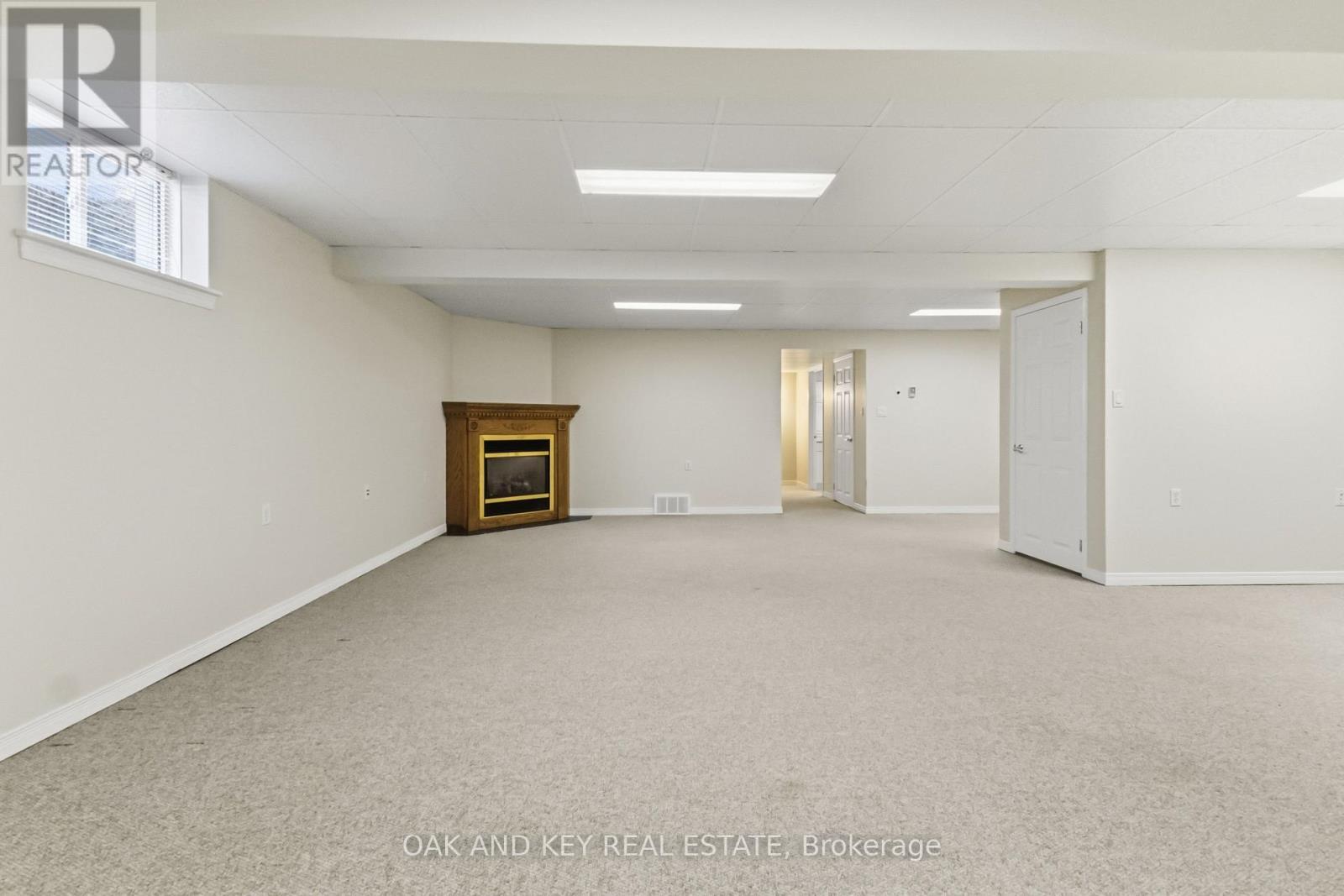 58 Ilderbrook Circle, Middlesex Centre (Ilderton), ON - Indoor
